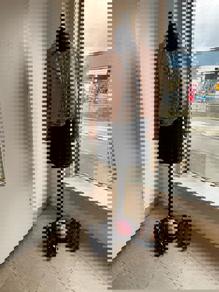 s9